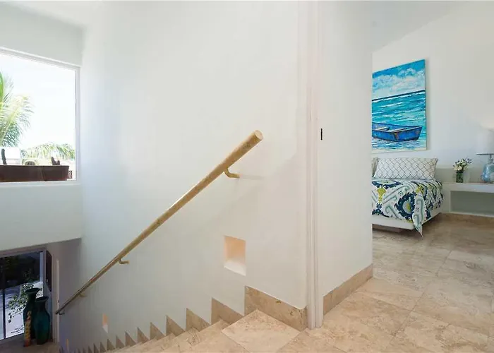 Saltwater Pool Private Villa With Ocean Views And Resort Access Villa *
